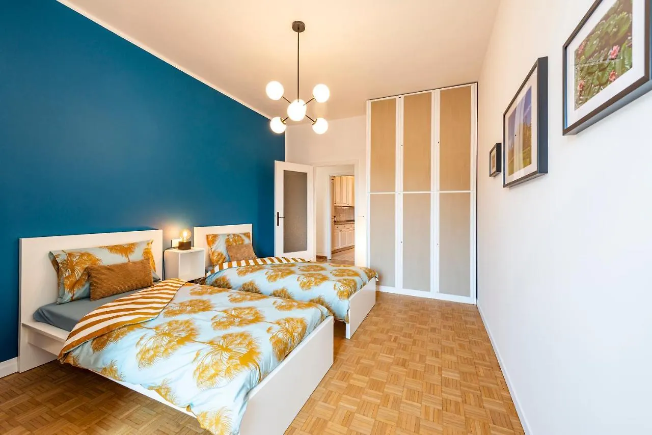 Labiena Lake Maggiore Laveno-Mombello Apartment